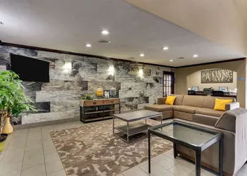 Best Western Plus University Inn & Suites hotel thumbnail 3