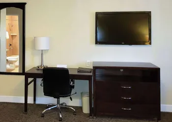 Quality Inn Ontario Airport Convention Center hotel thumbnail 8