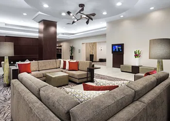 Courtyard by Marriott Miami Downtown hotel thumbnail 2