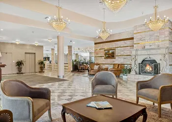 Chateau Big Bear Boutique Hotel, BW Signature Collection hotel thumbnail 3