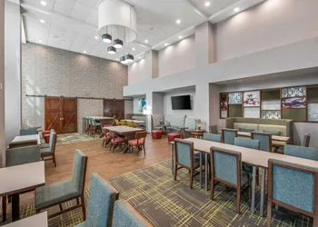 Hampton Inn & Suites-Dallas Allen hotel thumbnail 2