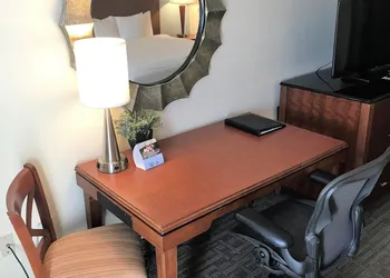 Hotel Tybee hotel thumbnail 6
