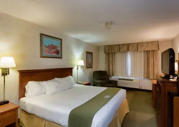 Vagabond Inn Executive - Green Valley hotel thumbnail 8