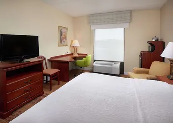Hampton Inn Shrewsbury hotel thumbnail 8