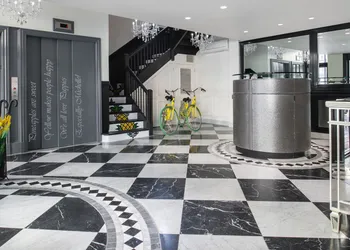 Staypineapple, A Delightful Hotel, South End hotel thumbnail 2