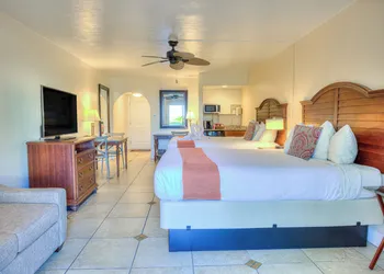 La Fiesta Ocean Inn And Suites hotel thumbnail 5