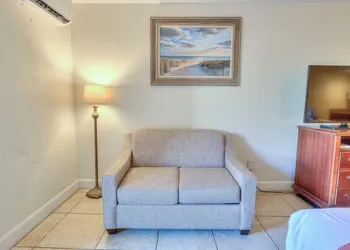 La Fiesta Ocean Inn And Suites hotel thumbnail 8