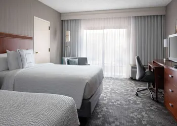 Sonesta Select Phoenix Camelback hotel thumbnail 7