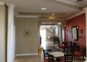 Travelodge by Wyndham Lakeland hotel thumbnail 6