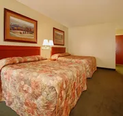 Econo Lodge Inn & Suites Kearney South hotel detail image 3