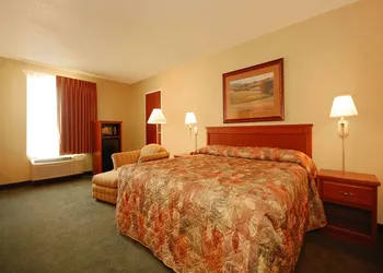 Econo Lodge Inn & Suites Kearney South hotel thumbnail 5