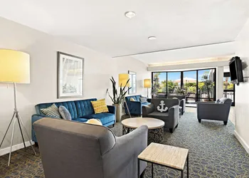 Best Western Yacht Harbor Hotel hotel thumbnail 2