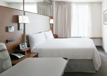 Club Quarters Hotel, Grand Central hotel thumbnail 2