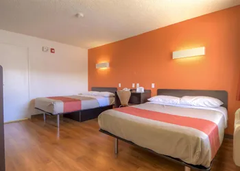 Motel 6 Las Vegas, NV – I-15 Stadium hotel thumbnail 5