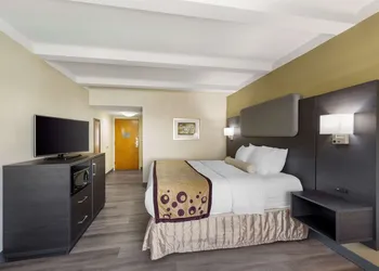 Best Western Plus Madison-Huntsville Hotel hotel thumbnail 6