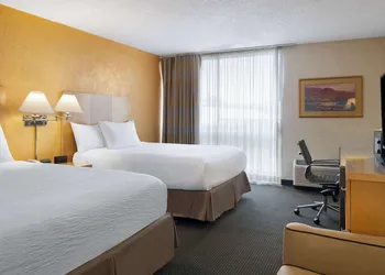 Ramada by Wyndham Tucson hotel thumbnail 5