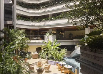 Mayfair House Hotel & Garden hotel thumbnail 4