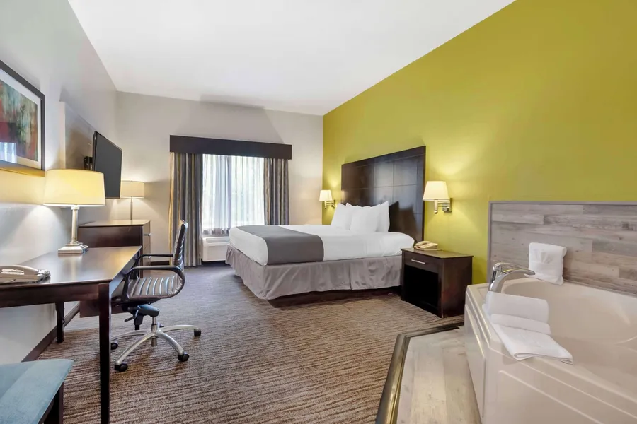 Best Western Magnolia Inn And Suites hotel detail image 6