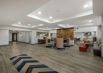 Hampton Inn Linden hotel thumbnail 4