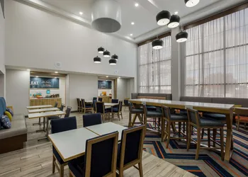 Hampton Inn Linden hotel thumbnail 5