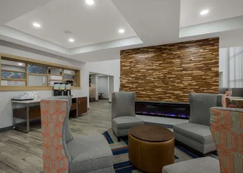 Hampton Inn Linden hotel thumbnail 6