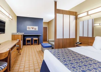 Microtel Inn & Suites by Wyndham Dickson City/Scranton hotel thumbnail 8