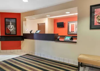 Extended Stay America Select Suites Detroit Sterling Heights hotel thumbnail 3