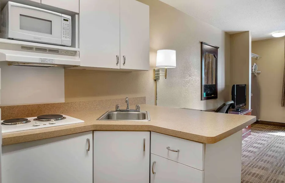 Extended Stay America Select Suites Detroit Sterling Heights hotel detail image 6