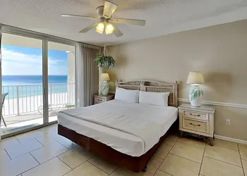 Long Beach Resort by Resort Collection hotel thumbnail 7