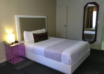 Inn at Golden Gate hotel thumbnail 3