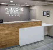 Hampton Inn Long Island / Commack hotel detail image 3