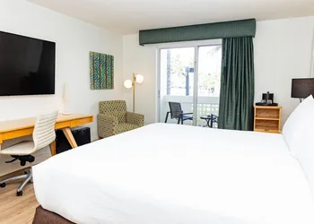 Palm Tree Club Miami Hotel hotel thumbnail 6
