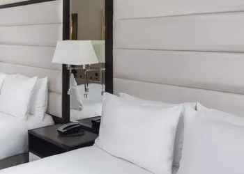 Park South Hotel, part of JdV by Hyatt hotel thumbnail 7