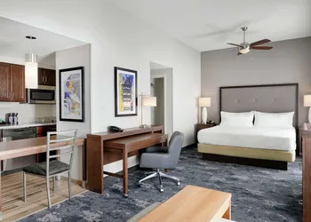 Homewood Suites by Hilton Champaign-Urbana hotel thumbnail 4