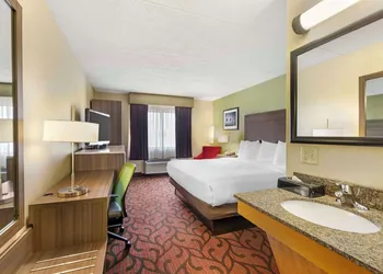 Best Western Rochester Marketplace Inn hotel thumbnail 7