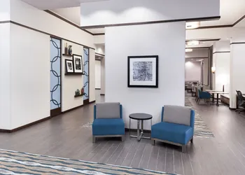 Hampton Inn & Suites Chicago-North Shore/Skokie hotel thumbnail 2
