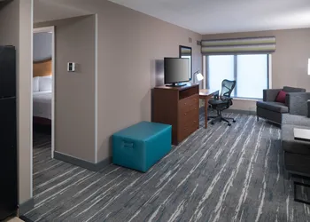 Hampton Inn & Suites Chicago-North Shore/Skokie hotel thumbnail 8