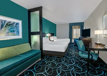 Holiday Inn Express Hotel & Suites Fort Worth Southwest I-20 by IHG hotel thumbnail 3