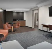 Courtyard Marriott Paso Robles hotel detail image 5