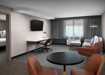Courtyard Marriott Paso Robles hotel thumbnail 7