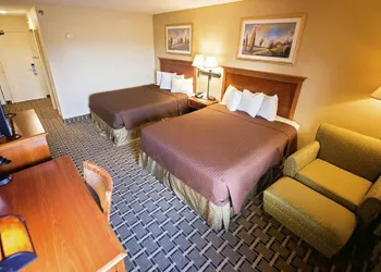 Brookings Inn hotel thumbnail 3