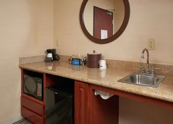 Hampton Inn & Suites Phoenix-Surprise hotel thumbnail 4