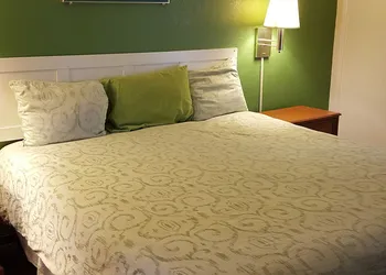 Budget Inn and Suites El Centro hotel thumbnail 5