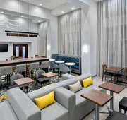 Hampton Inn & Suites Cleveland-Beachwood hotel detail image 4