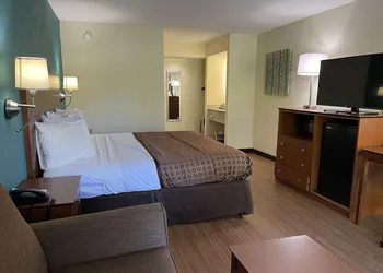 Best Western Tallahassee-Downtown Inn & Suites hotel thumbnail 4