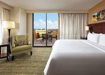 San Diego Marriott La Jolla hotel thumbnail 3