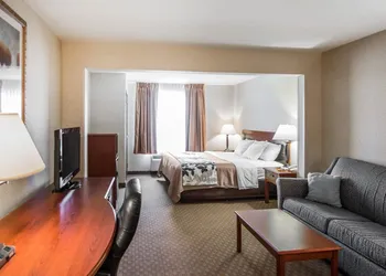 Rodeway Inn & Suites Salina South hotel thumbnail 6