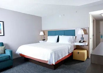 Hampton Inn & Suites Tampa-Wesley Chapel hotel thumbnail 6