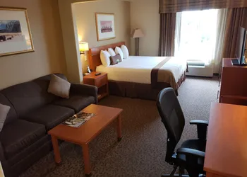 Wingate by Wyndham - Edmonton West hotel thumbnail 7