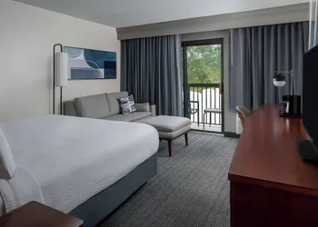 Courtyard by Marriott New Orleans Covington/Mandeville hotel thumbnail 4